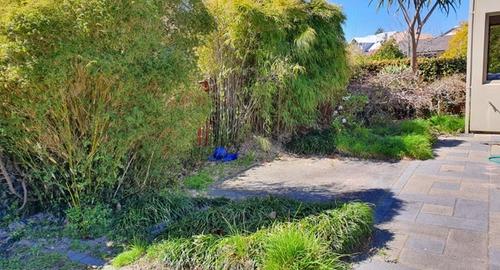 Japanese Garden Lost its appeal & requires gardens to connect.