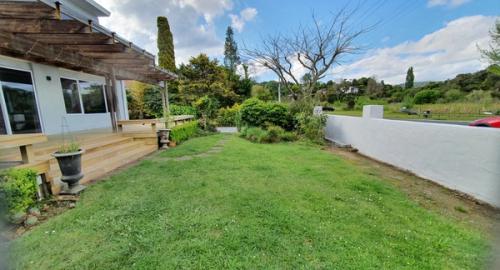 Small front property in a frost zone.