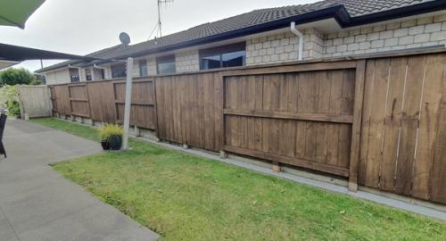 A small courtyard with no outdoor space to relax in style